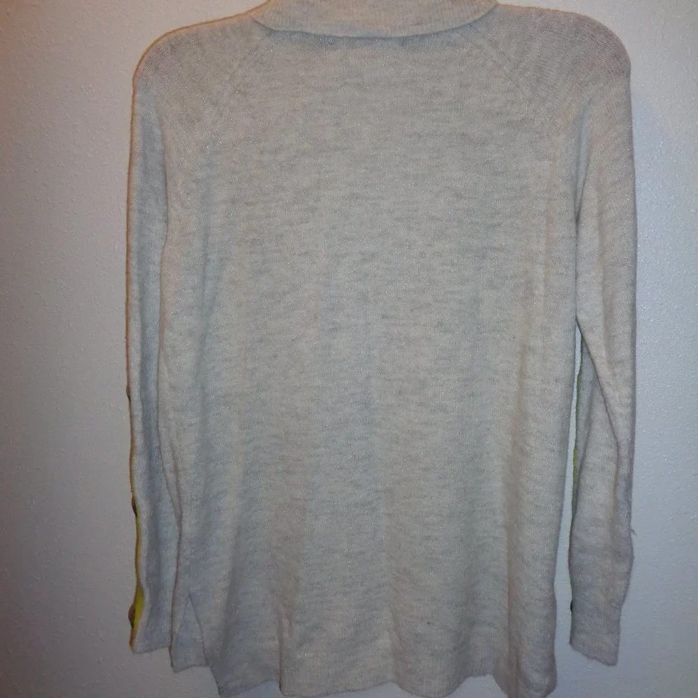 APT. 9 Women's Turtleneck Sweater NWT Size Small